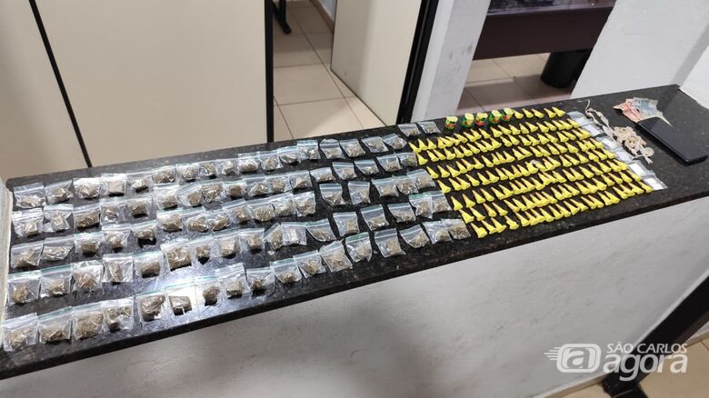 Adolescente é detido pela ROCAM com grande quantidade de drogas no Aracy - Crédito: Foto: Maycon Maximino/São Carlos Agora