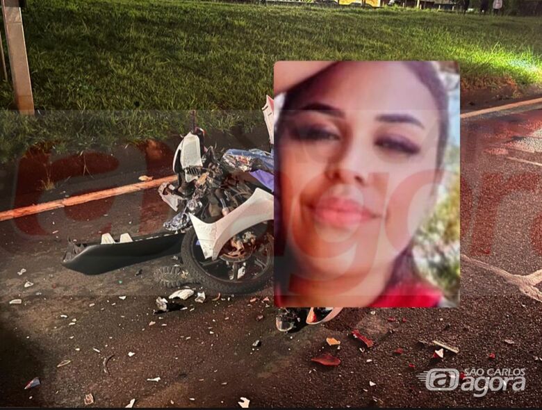 Motociclista que morreu após colisão com caminhão guincho em alça de acesso é identificada na região - Crédito: Foto: Flavio Fernandes/São Carlos Agora