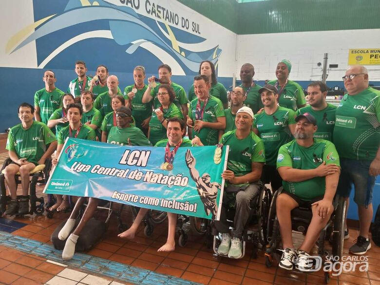 São Carlos brilha na paranatação e fatura 44 medalhas no Paulista de Inverno - 