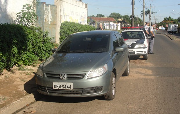 Gol roubado pelos ladrões foi encontrado na manhã desta quarta-feira -