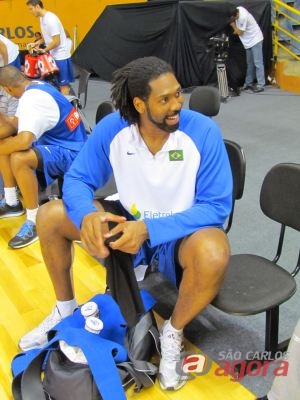 Nenê Hilario: "Estou muito contente em poder jogar na minha terrinha" (Foto: Tiago da Mata / SCA) -