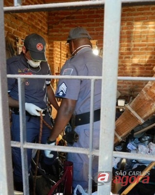 Homem foi encontrado pela irmã, que o visitava. (Foto: Araraquara.com) -