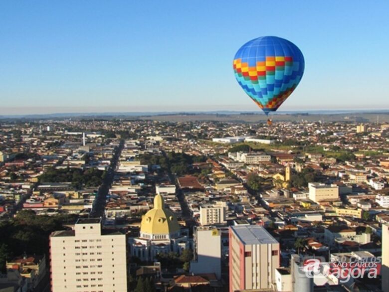 Centro de São Carlo visto do balão da Confederação Brasileira de Balonismo (CBB) - (Foto: Tiago da Mata / SCA) - 