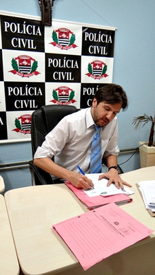Mais um crime foi esclarecido pela equipe do delegado Gilberto de Aquino (Foto Luciano Lopes/SCA). -