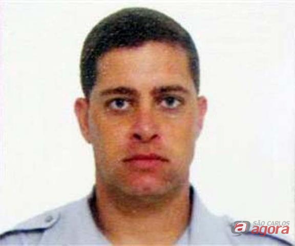 Sargento foi morto com 17 tiros na noite de ontem. (foto Araraquara.com) -