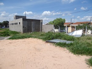 0 -