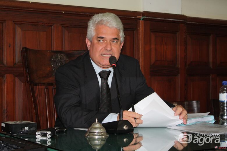 O presidente da Câmara,vereador Marquinho Amaral: reativação do serviço 0800 amplia interação com a população. - 