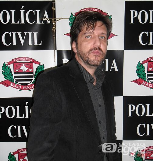 Pouco tempo depois a equipe do delegado Gilberto de Aquino já havia esclarecido o crime. -