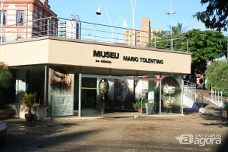 0 -