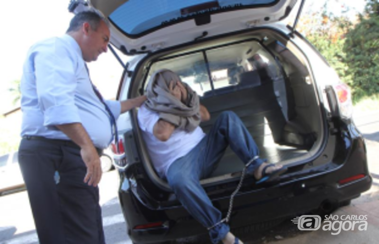 Homem foi encaminhado à Penitenciária de Araraquara (Marcos Leandro/Tribuna Impressa) -