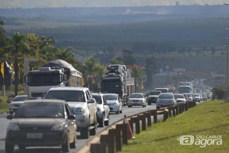 Operação Estrada em São Paulo começa às 14h, com o tráfego que deve se intensificar até as 22h em direção ao litoral e ao interior José Cruz/Agência Brasil - 