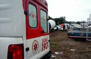 Um dos criminosos foi baleado pela PM. (foto Marco Lucio). -