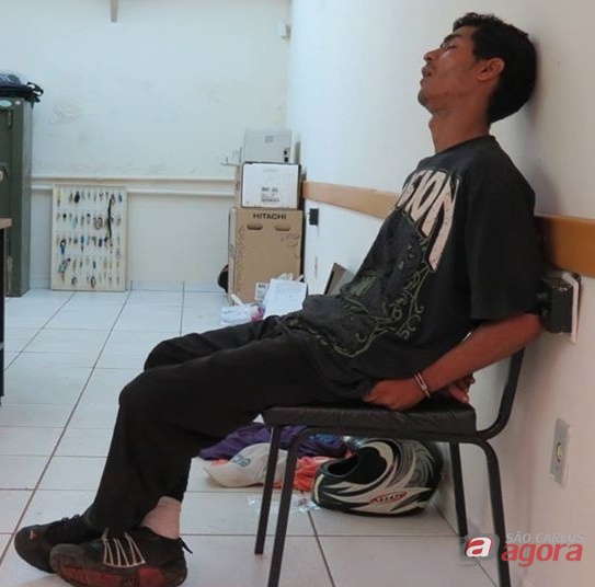 Após confessar vários crimes ladrão dorme e acaba transferido para São Carlos. -