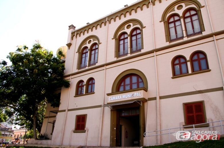 Edifício Euclides da Cunha, sede do Legislativo são-carlense: Prédio inaugurado em 1900 destaca-se pelo estilo arquitetônico e foi declarado de interesse histórico. - 