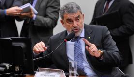 Laerte Bessa também retirou a previsão do referendo para validar ou rejeitar a propostaFabio Rodrigues Pozzebom/Arquivo/Agência Brasil -