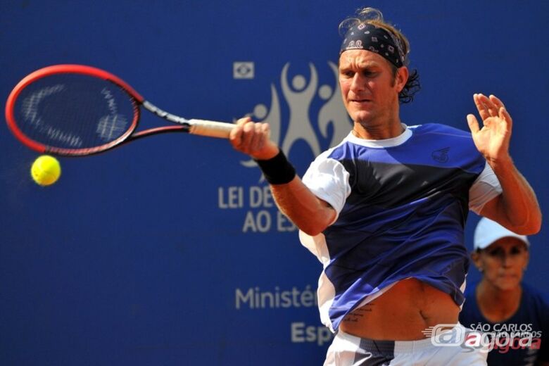 Caio Zampieri, segundo favorito e atual 335º da ATP, derrotou nesta sexta-feira Alexandre Tsuchiya. Foto: João Pires/Fotojump - 