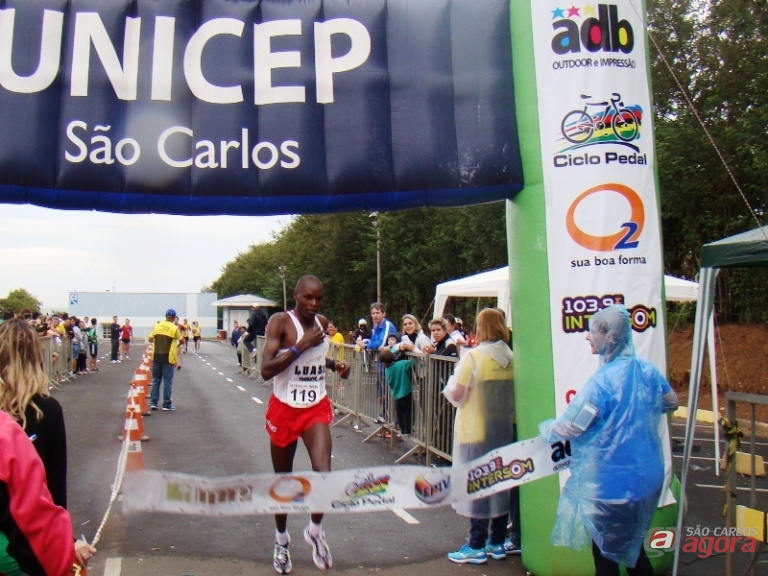 Na edição de 2015, Corrida Unicep deverá ter aproximadamente 2200 participantes. Foto: Divulgação/Unicep -