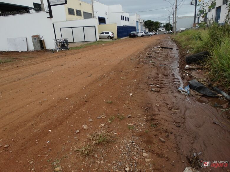 Reivindicação antiga de empresários e funcionários, ruas do Parque São José não contam com pavimentação. (Assessoria Sérgio Rocha) -