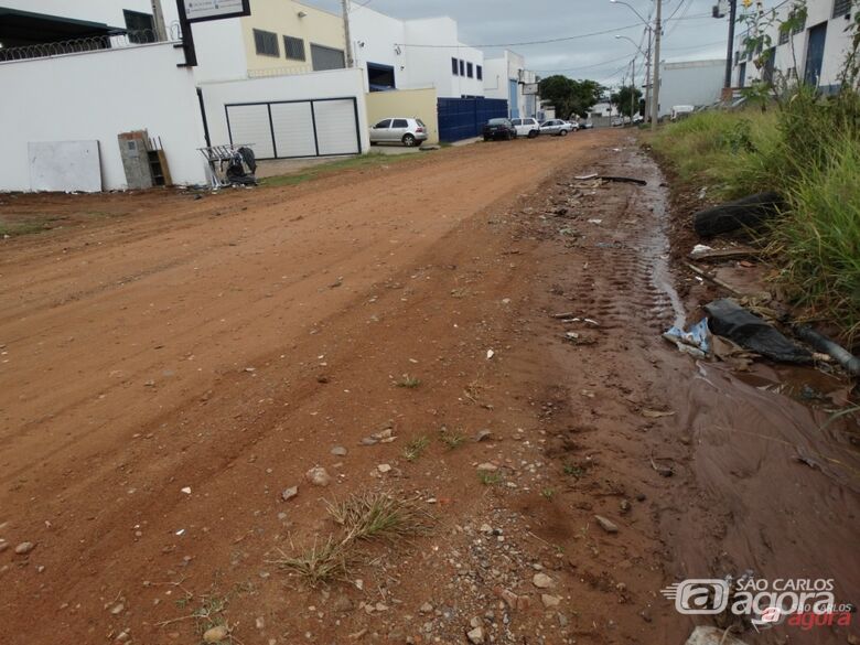 Reivindicação antiga de empresários e funcionários, ruas do Parque São José não contam com pavimentação. (Assessoria Sérgio Rocha) - 