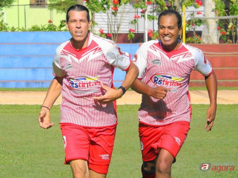 A final do torneio veterano da Faber promete ser emocionante. Final é domingo. Foto: Divulgação -