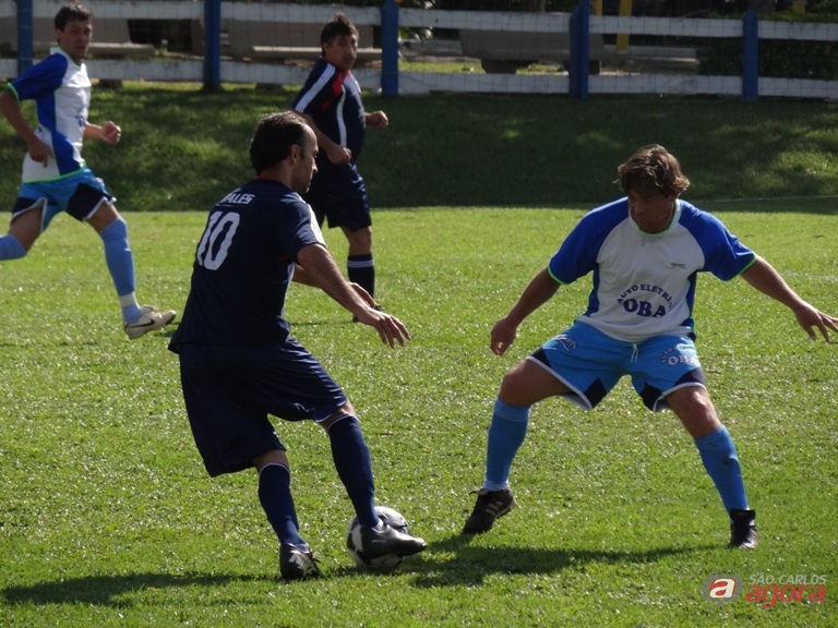 Com um futebol eficiente, o Jr Som e Luz conquistou uma bela vitória. Fotos: Marcos Escrivani -
