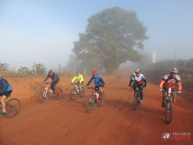 Ciclistas durante o Caminho de Aparecida. Prazer e qualidade de vida. Foto: Divulgação -
