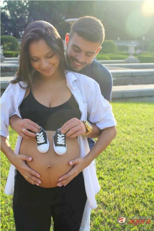Mariane e o 'coruja' Renan Balbi: jogador festeja a chegada do primeiro filho junto a futura esposa -