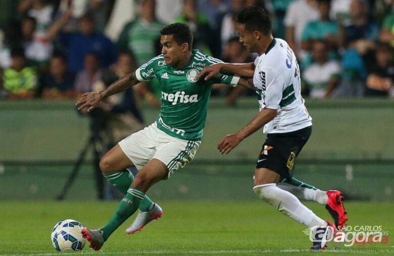 Dudu teve uma péssima apresentação e foi um dos responsáveis pela derrota palmeirense. Cesar Greco/Agência Palmeiras/Divulgação - 