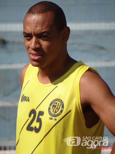 Viola é um dos reforços do São Carlos para a segunda fase da Série B. Foto: Marcos Escrivani - 