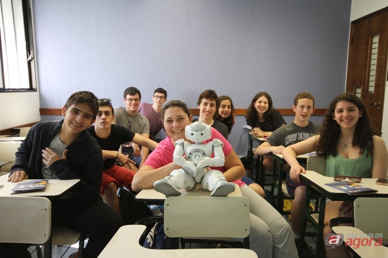 Universitários descobriram que a ciências exatas oferece oportunidades e que empresas estão ávidas por encontrar profissionais qualificados. Fotos: Denise Casatti -