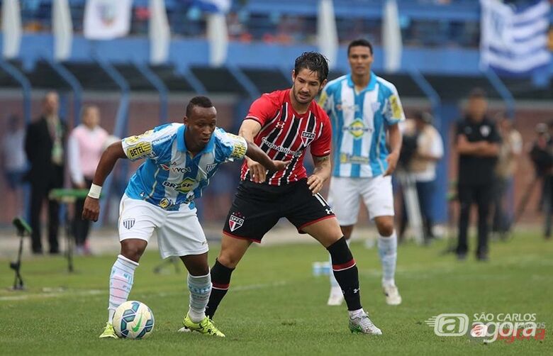 Apagado, Pato deixou a desejar em Santa Catarina. Foto: Rubens Chiri/saopaulofc.net -