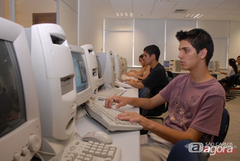 As oportunidades destinam-se a estudantes do ensino médio e estão distribuídas em diversas cidades. Foto: Divulgação - 