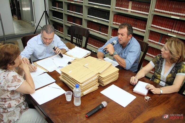 Laíde, Lineu e Cidinha ouvem depoimento de Jurandir Ferrante (Assessoria de Imprensa CMSC / Thiago Jacot) -