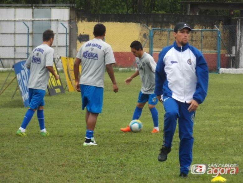 Jogadores da Águia treinam em Santos: preparação para encarar o Jabaquara. Foto: Rovanir Frias/SCFC - 