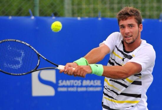Depois de vencer três jogos para passar o quali, Gabriel Tumasonis foi superado pelo boliviano Murkel Velasco. Foto: João Pires/FotoJump -