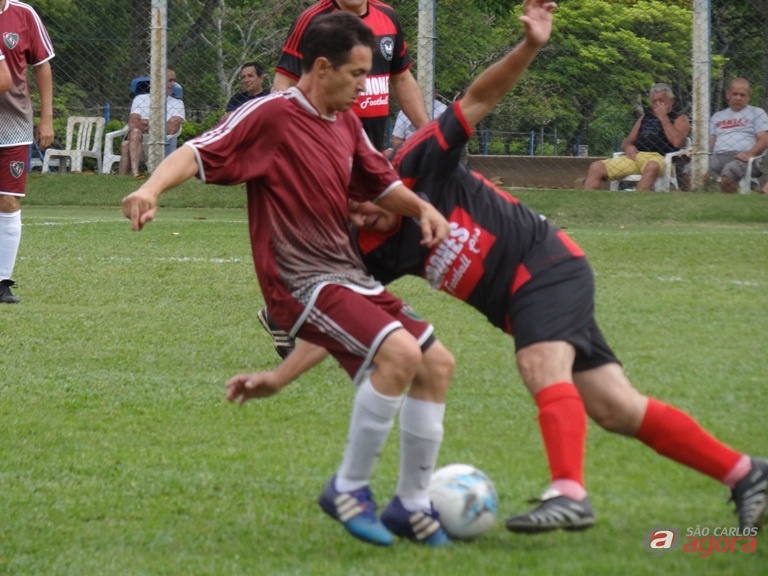 Independente levou a melhor e bateu o Ramones em uma partida bem equilibrada. Fotos: Marcos Escrivani -