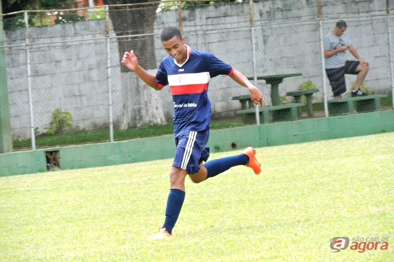 Atleta anotou os tentos da virada diante da Cem. Foto: Gustavo Curvelo/Divulgação -