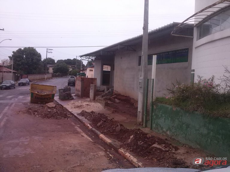 USF de Santa Eudóxia em obras: Julio Cesar pede agilidade da Prefeitura. Foto: Divulgação -