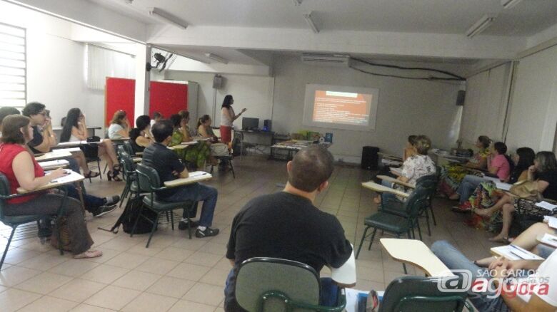 UFSCar participa de reunião da Diretoria de Ensino contra Aedes.Foto: Diretoria de Ensino São Carlos - 