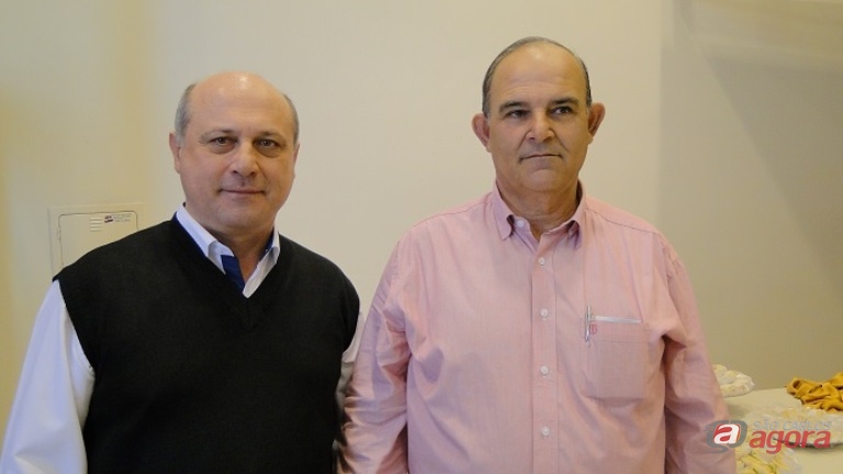 João Batista Pio e Silvio Casale receberão homenagens do município em solenidade na Câmara. Foto: Acisc -