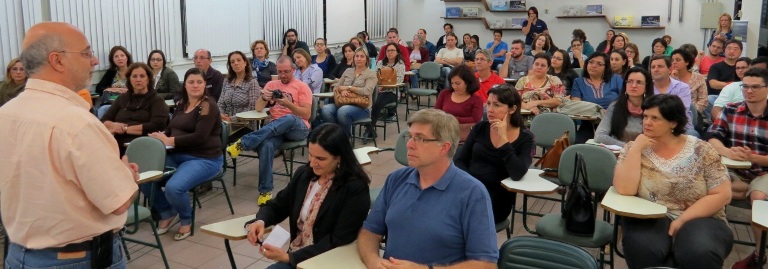 Momento em que era lançado o Clube da Ciência. Foto: Divulgação -