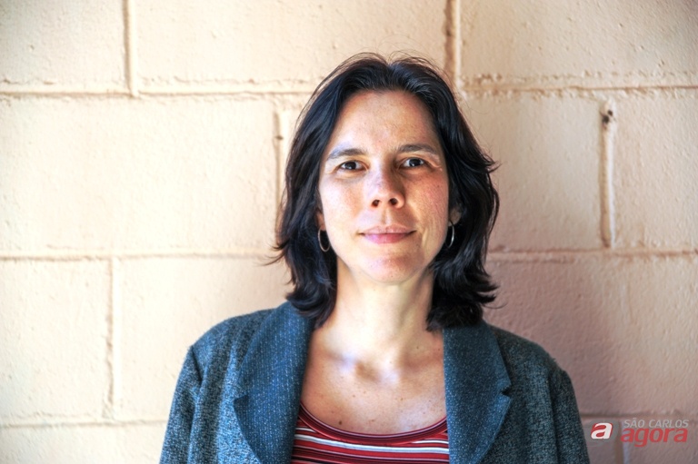 Professora Luciana coordena pesquisas da historiografia cinematográfica. Foto: Leticia Longo -