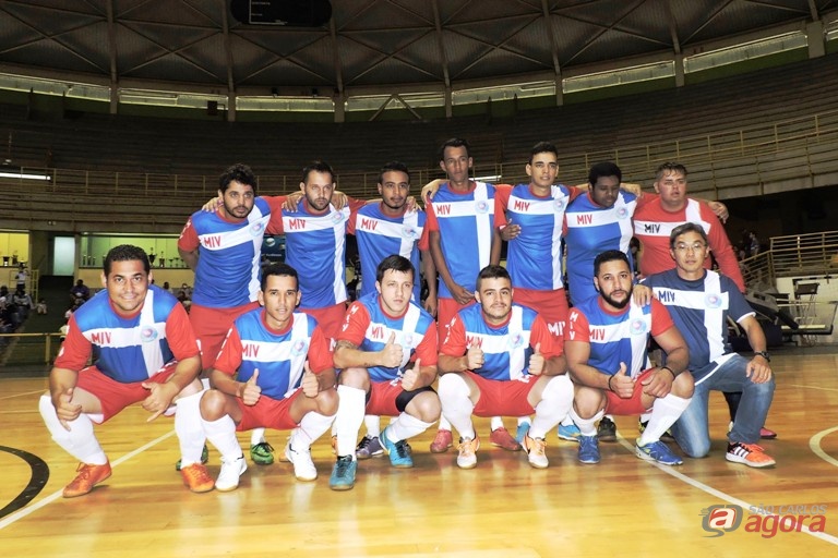 Equipe vice-campeã da Série B do futsal em 2016 é estreante no futebol de campo. Foto: Gustavo Curvelo/Divulgação -