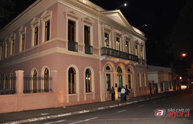 Prédio que atualmente abriga a secretaria. Aluguel é de R$ 20 mil. -