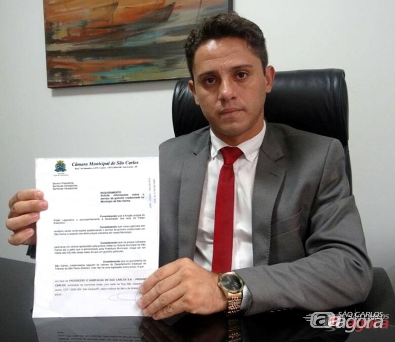 Paraná Filho apresentou requerimento pedindo à Prefeitura informações sobre o serviço de guincho credenciado (foto: assessoria do vereador) - 