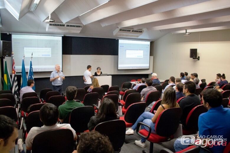 Workshop reuniu pesquisadores do InSAC para discutir as diretrizes das pesquisas que serão desenvolvidas. Foto: Marcelo de Faria - 