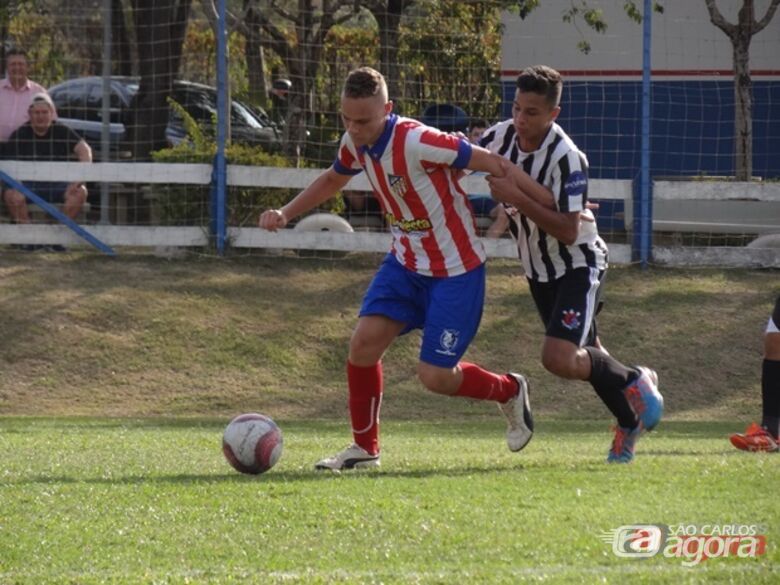 Esportes > Futebol > Country Club São Carlos