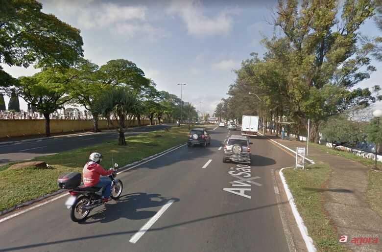 Trecho da Avenida São Carlos está interditado -
