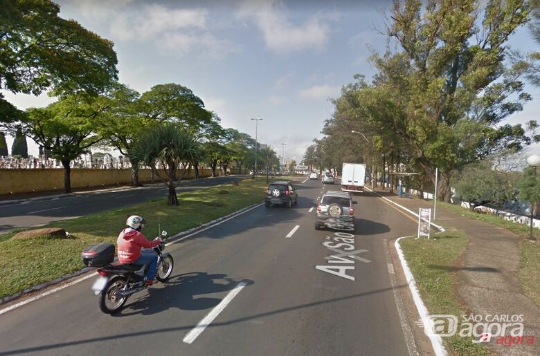 Trecho da Avenida São Carlos está interditado - 