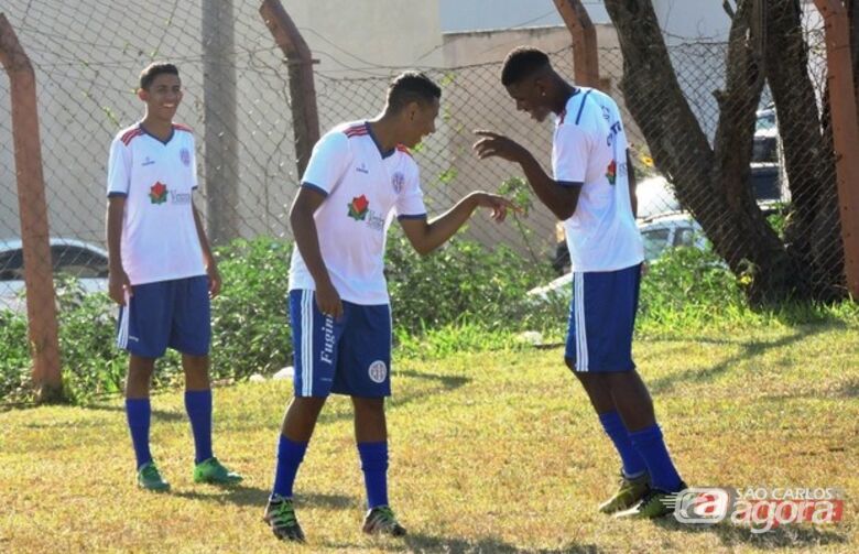 Lobão vive bom momento, com equipes Sub-16 e Sub-19 classificadas na Taça Paulista. Foto: Gustavo Curvelo/Divulgação -